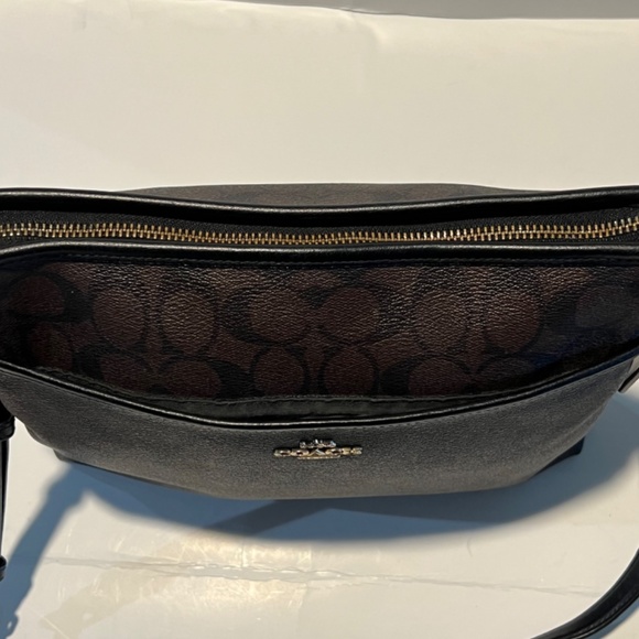 COPY - Coach File Crossbody Bag In Signature Print - Picture 8 of 10